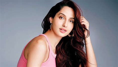 nora fatehi weight